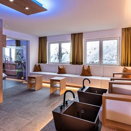 סנט לאונרד אים פיצטל Hotel St-Leonhard מראה חיצוני תמונה