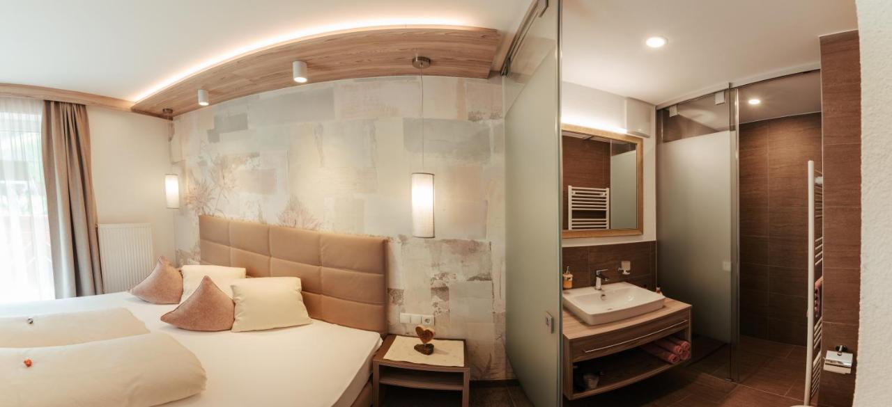 סנט לאונרד אים פיצטל Hotel St-Leonhard מראה חיצוני תמונה