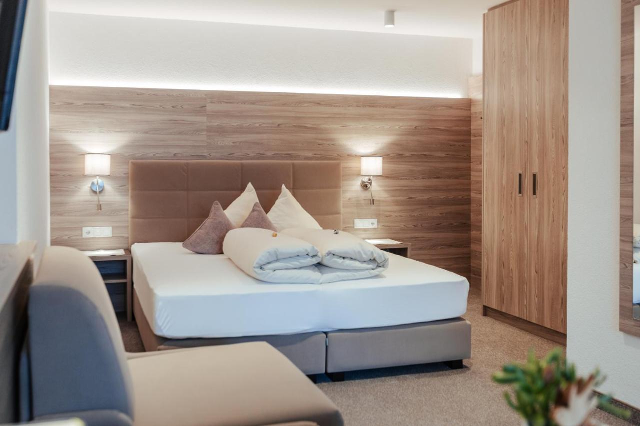 סנט לאונרד אים פיצטל Hotel St-Leonhard מראה חיצוני תמונה