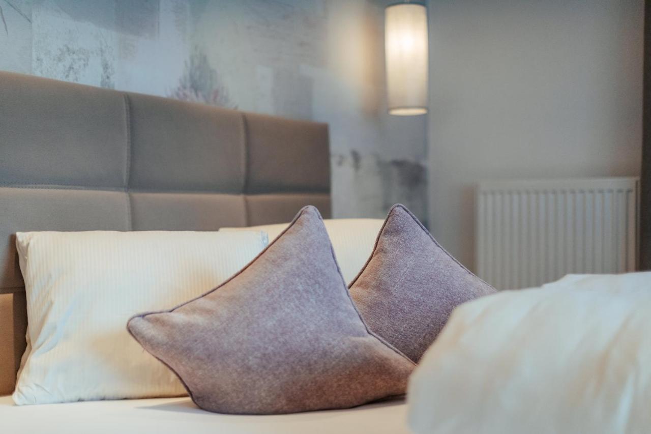 סנט לאונרד אים פיצטל Hotel St-Leonhard מראה חיצוני תמונה