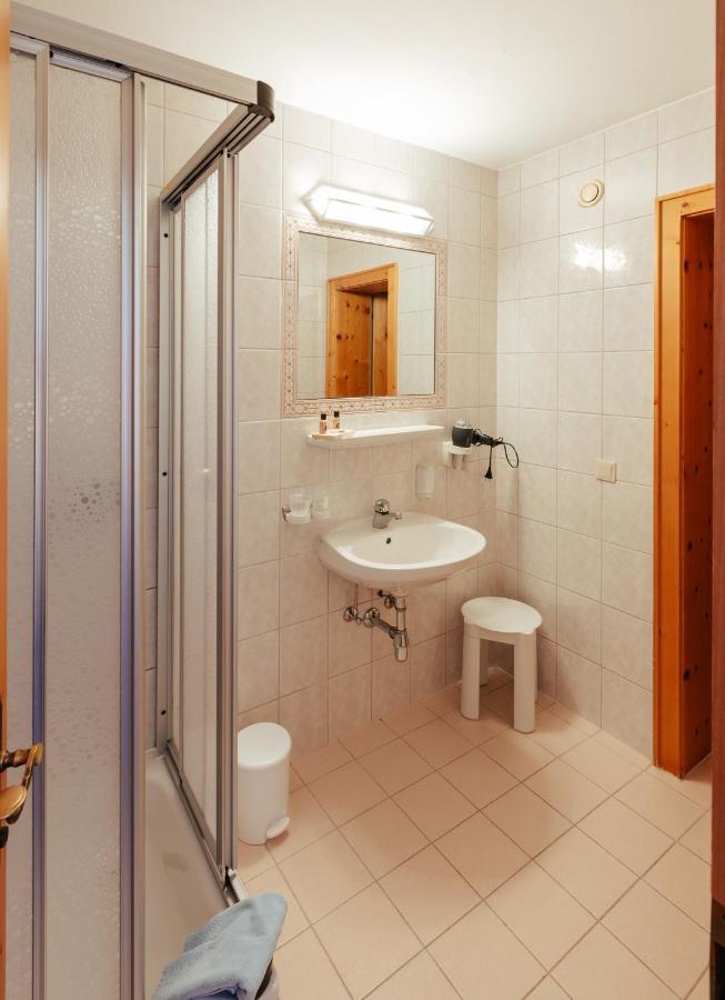 סנט לאונרד אים פיצטל Hotel St-Leonhard מראה חיצוני תמונה