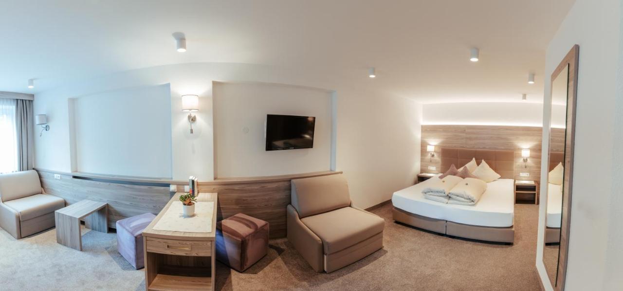 סנט לאונרד אים פיצטל Hotel St-Leonhard מראה חיצוני תמונה