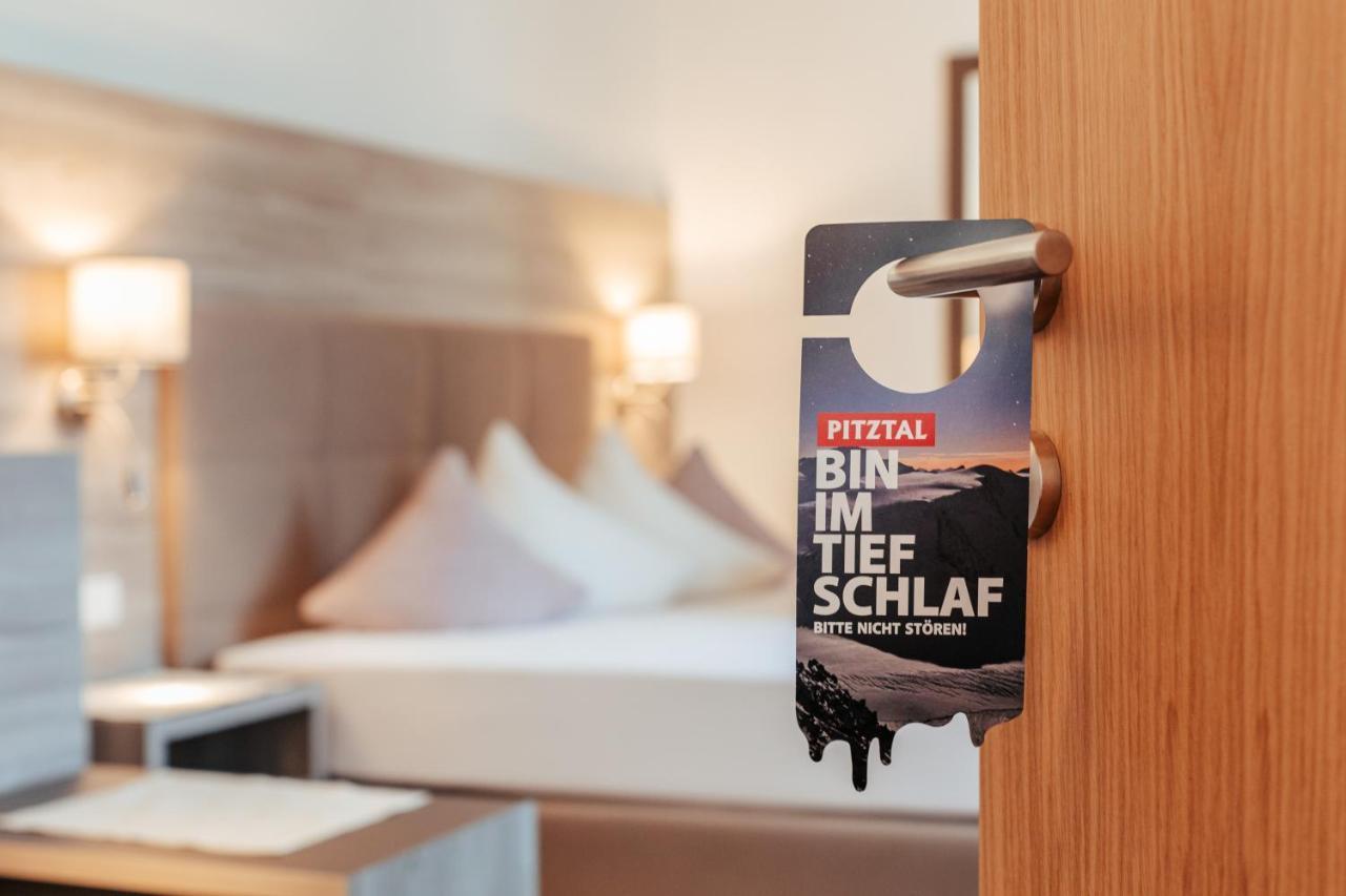סנט לאונרד אים פיצטל Hotel St-Leonhard מראה חיצוני תמונה