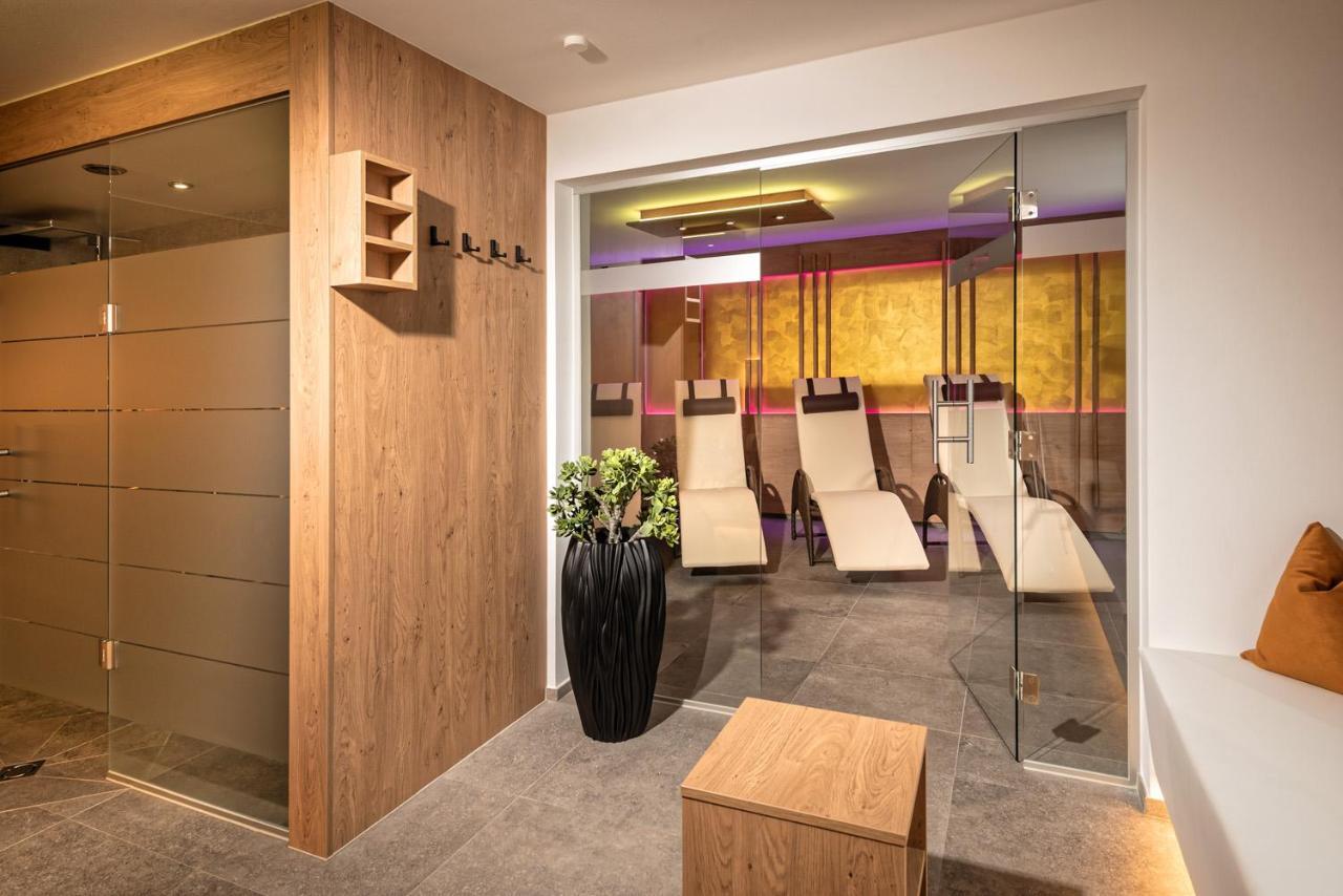סנט לאונרד אים פיצטל Hotel St-Leonhard מראה חיצוני תמונה